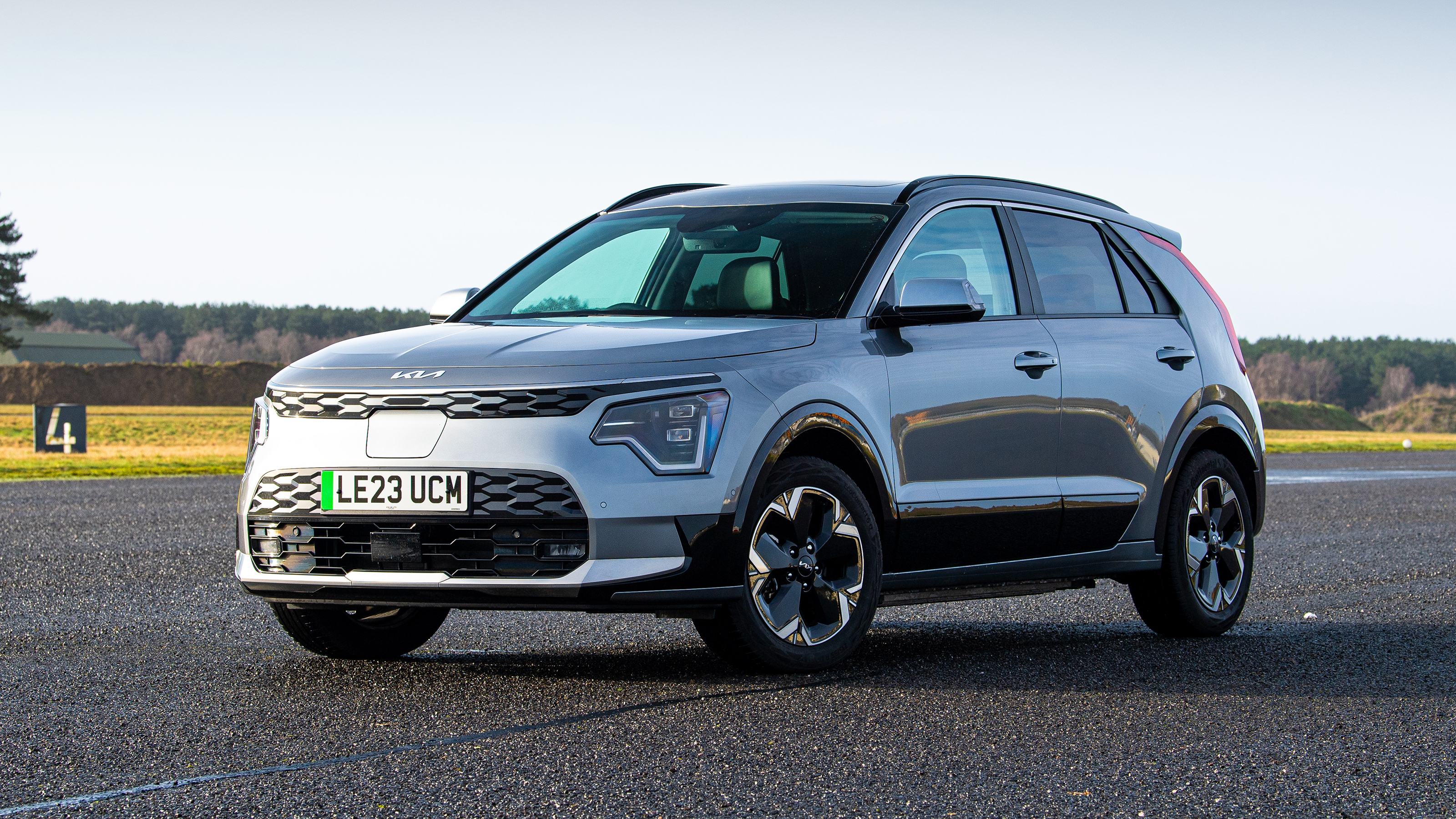 Kia Niro EV - front static
