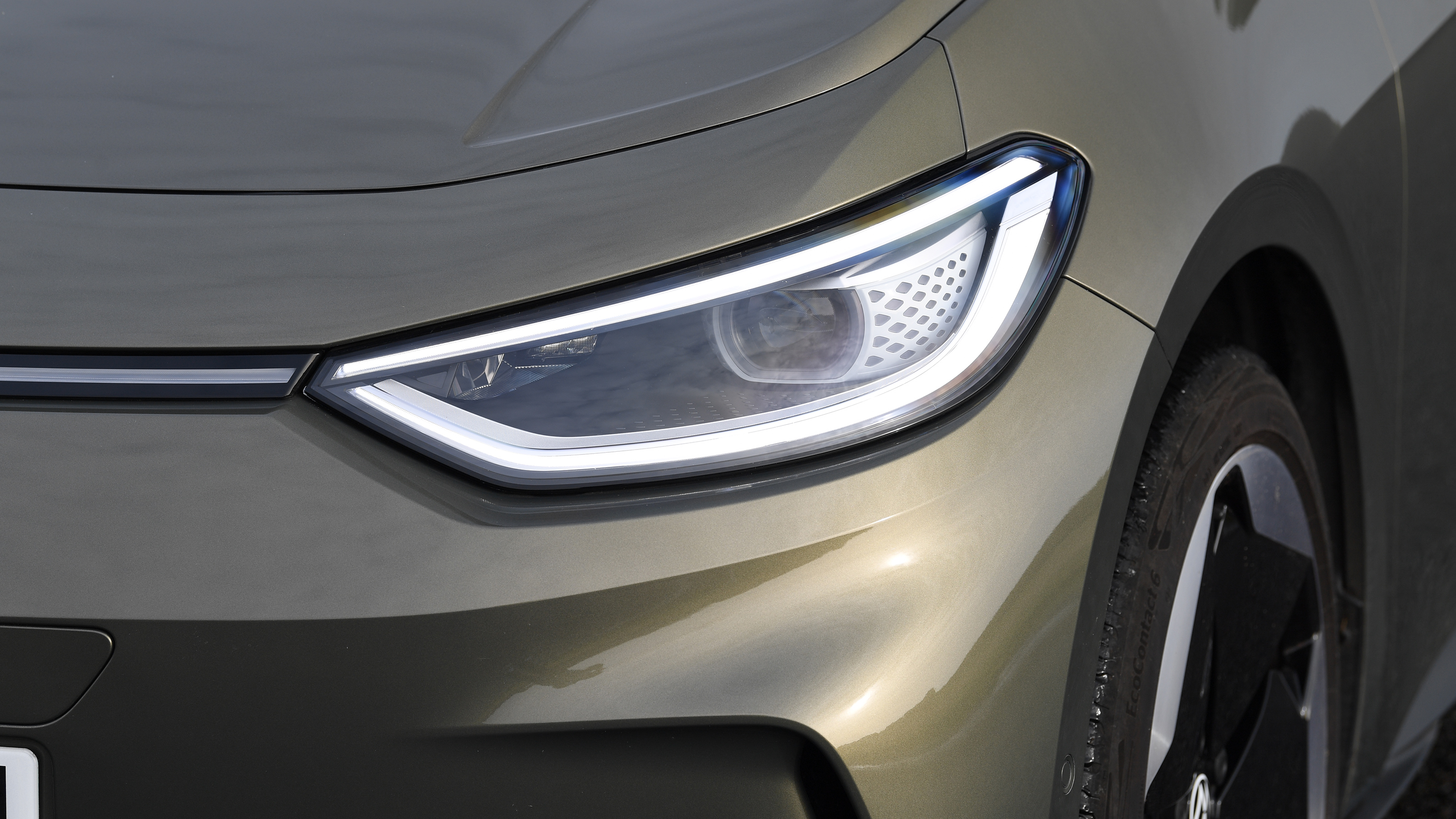 Volkswagen ID.3 - headlight
