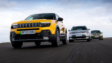 Jeep Avenger, Kia Niro EV and Volkswagen ID.3 - front tracking