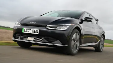 Kia EV6 Horizon - front tracking