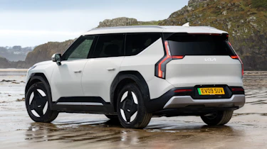 Kia EV9 Air - rear static