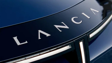 Lancia Ypsilon - Lancia badge