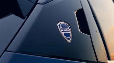 Lancia Ypsilon - rear badge