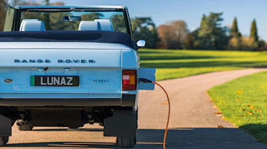 Lunaz Range Rover Classic - rear charging
