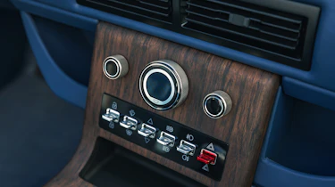 Lunaz Range Rover Classic - centre console