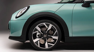 MINI Cooper - wheel