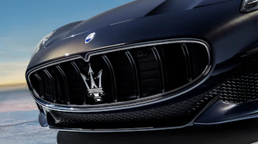Maserati GranCabrio Trofeo - grille