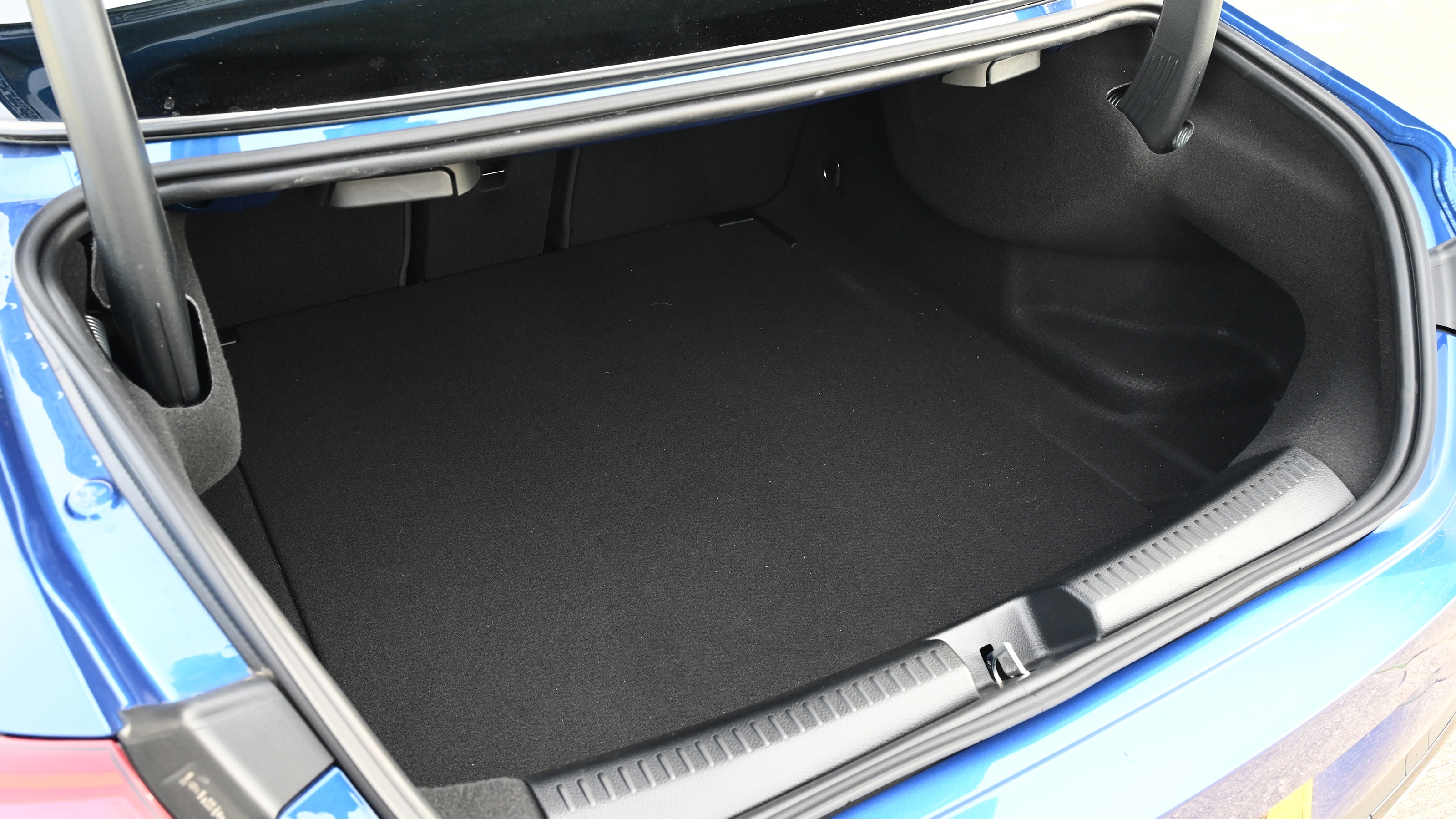 Mercedes CLA - boot