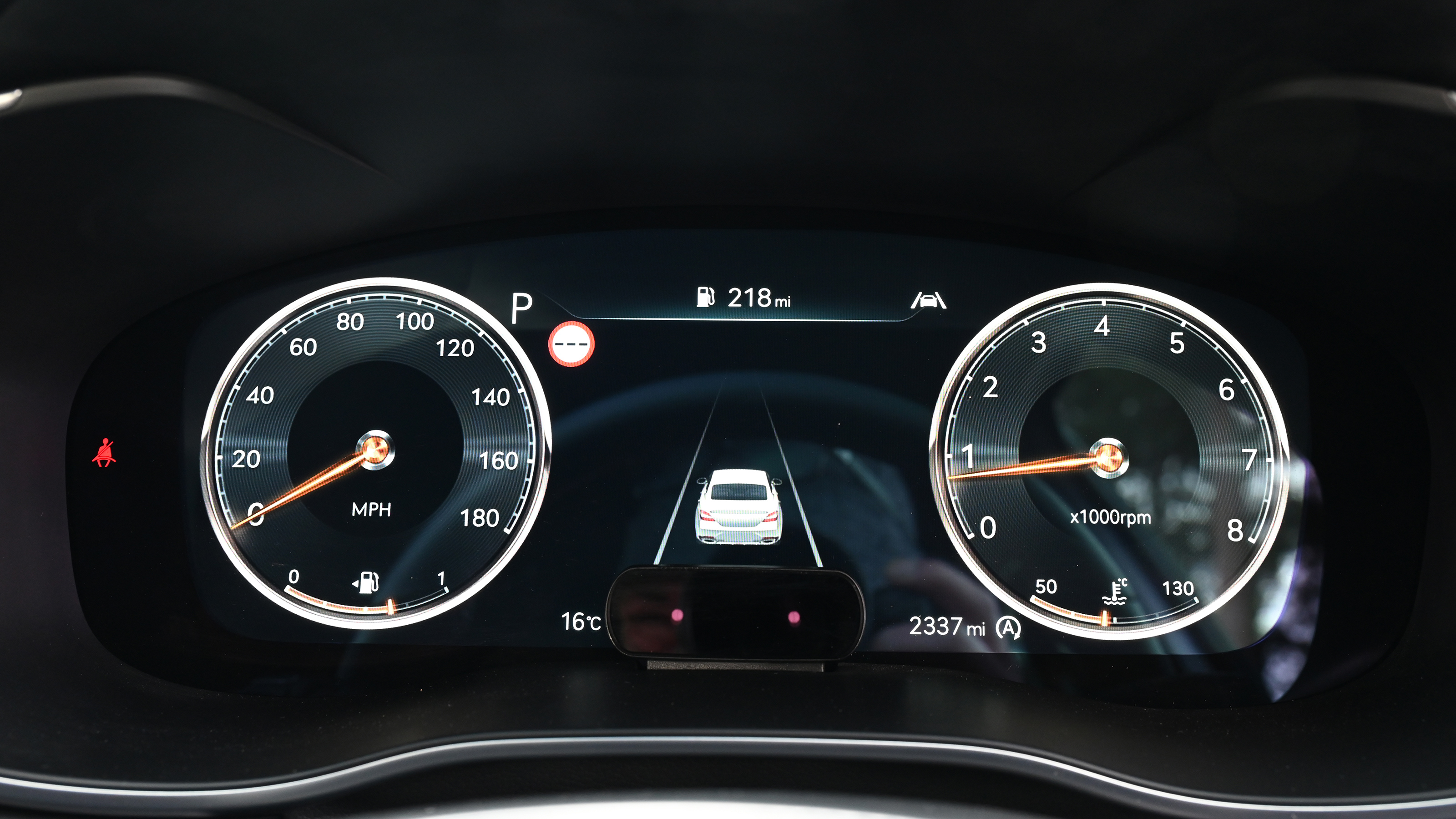Genesis G70 - dashboard screen