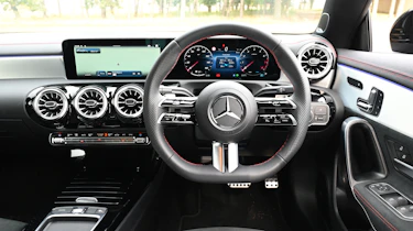 Mercedes CLA - dashboard
