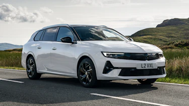 New Vauxhall Astra Sports Tourer Hybrid - front