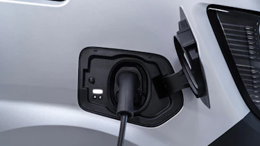 2024 Nissan Interstar - charging socket