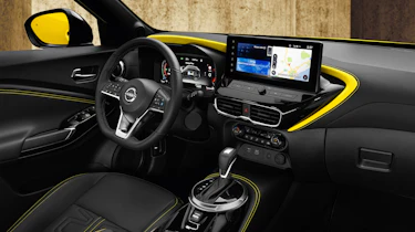 Nissan Juke facelift - cabin
