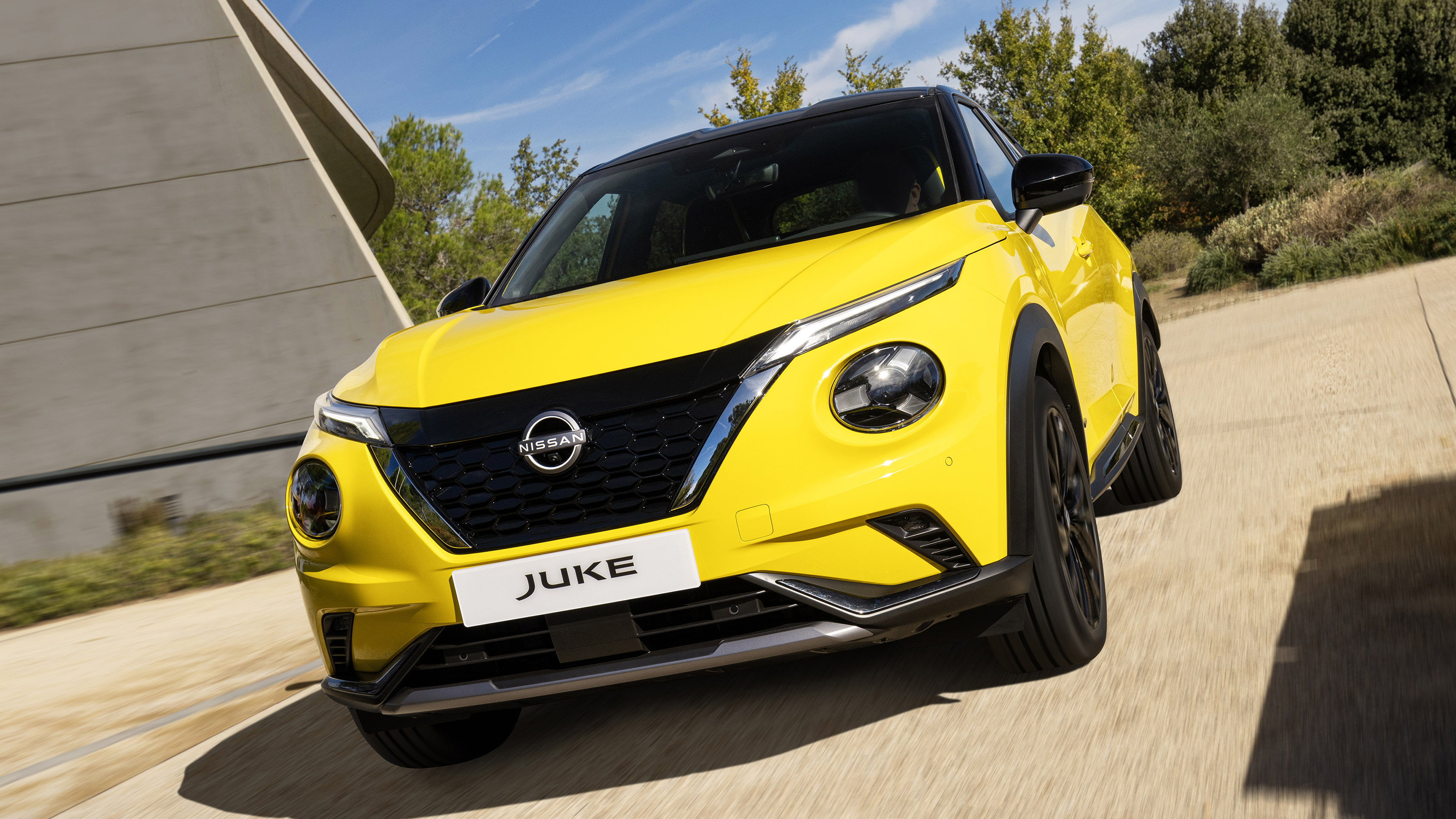 Nissan Juke facelift - full front