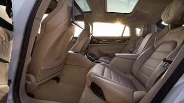 Porsche Panamera E-Hybrid - rear seats