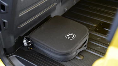 Mercedes E-Citan - cable storage bag