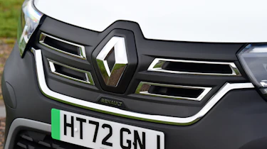 Renault Kangoo E-Tech - front grille