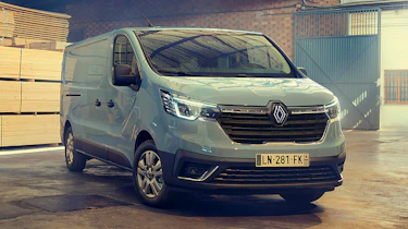 Renault Trafic E-Tech - front