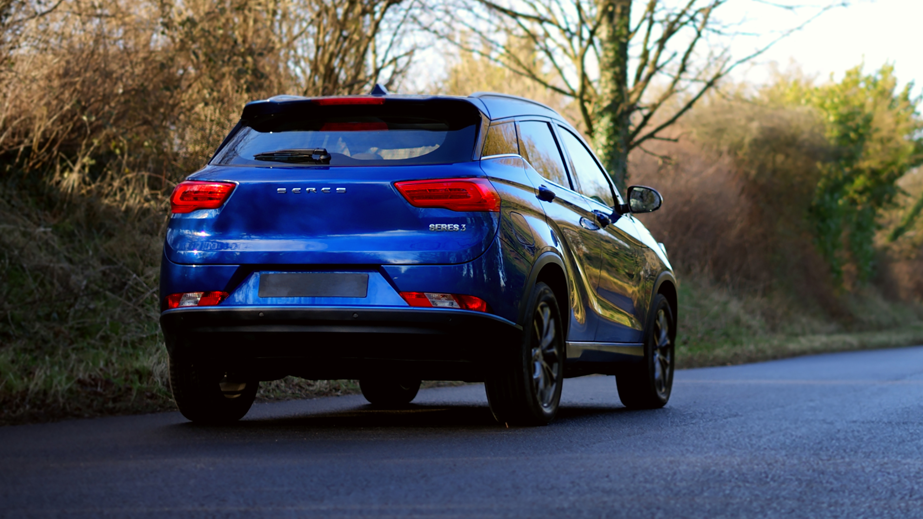 Seres 3 - rear action
