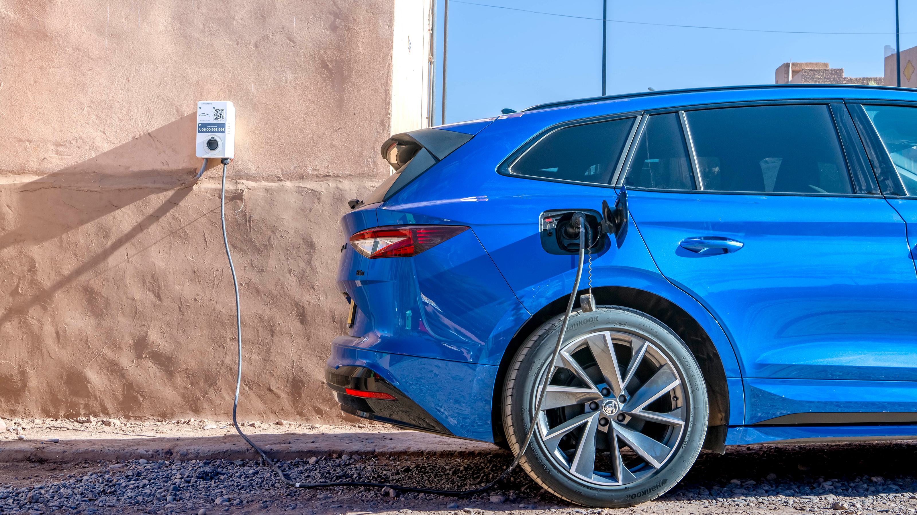 Skoda Enyaq charging