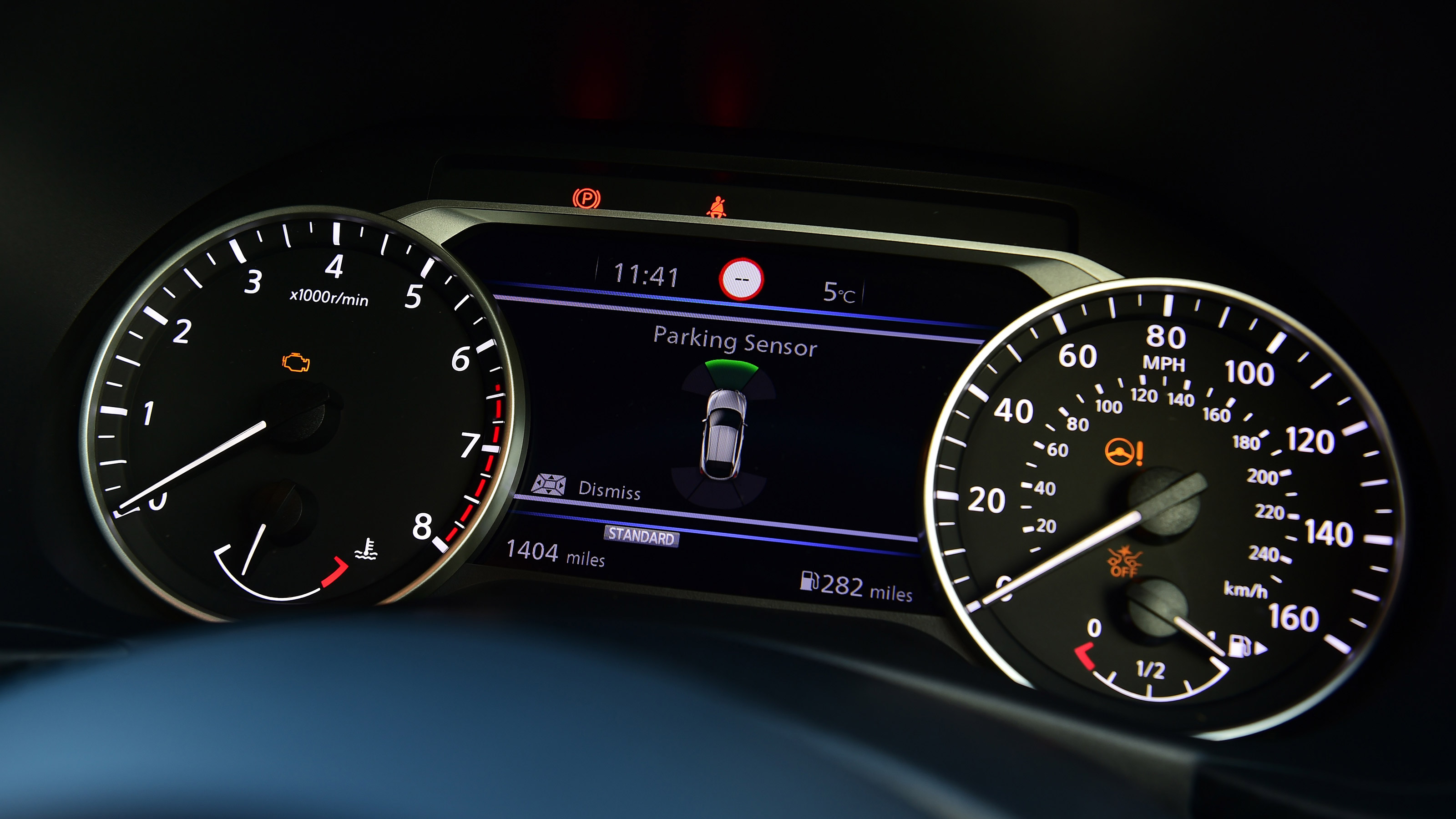 Used Nissan Juke Mk2 - dials