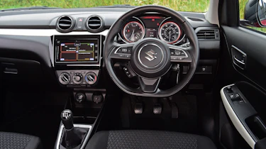 Used Suzuki Swift Mk7 - dash