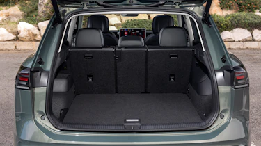 Volkswagen Tiguan - boot