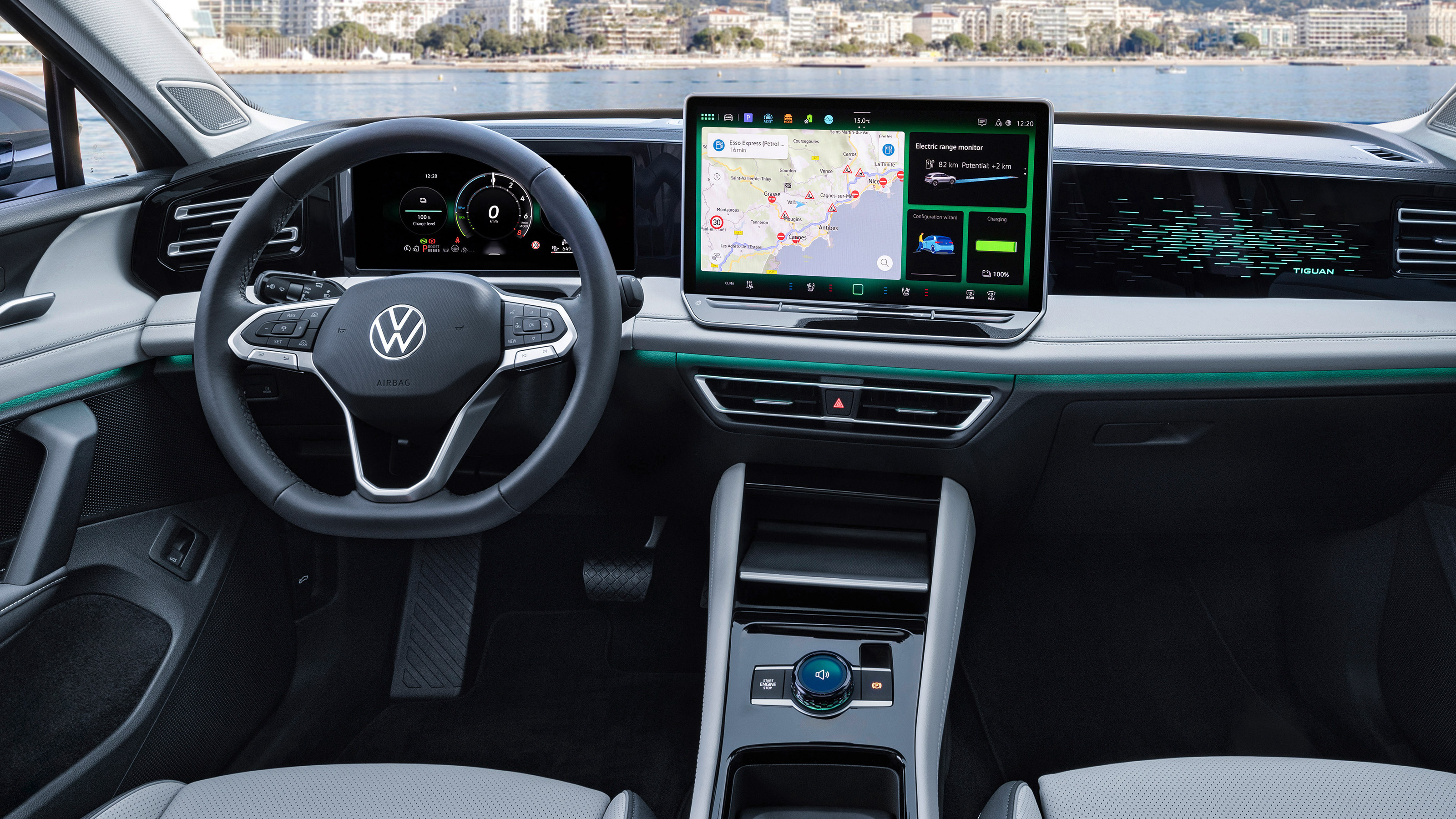 Volkswagen Tiguan - dash