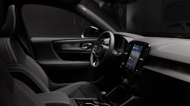 Volvo EC40 Black Edition - interior