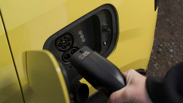 Volvo EX30 - charging