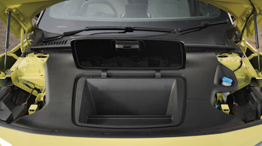 Volvo EX30 - frunk