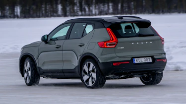 Volvo EX40 prototype - rear ice drifting