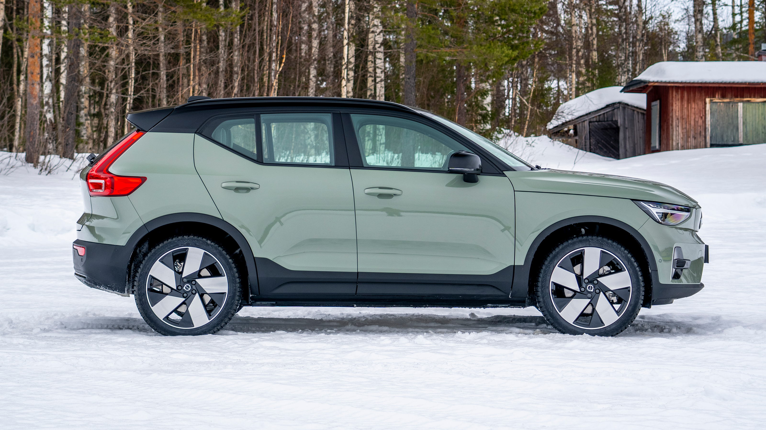 Volvo EX40 prototype - side