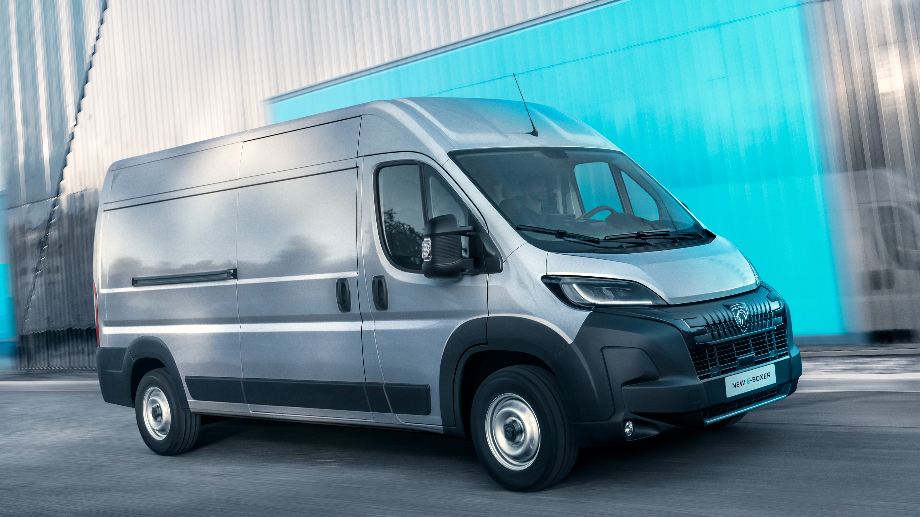 Facelifted Peugeot Electric vans - E-Boxer