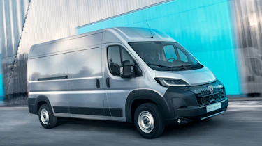 Facelifted Peugeot Electric vans - E-Boxer