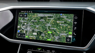 Audi A6 Avant - infotainment screen