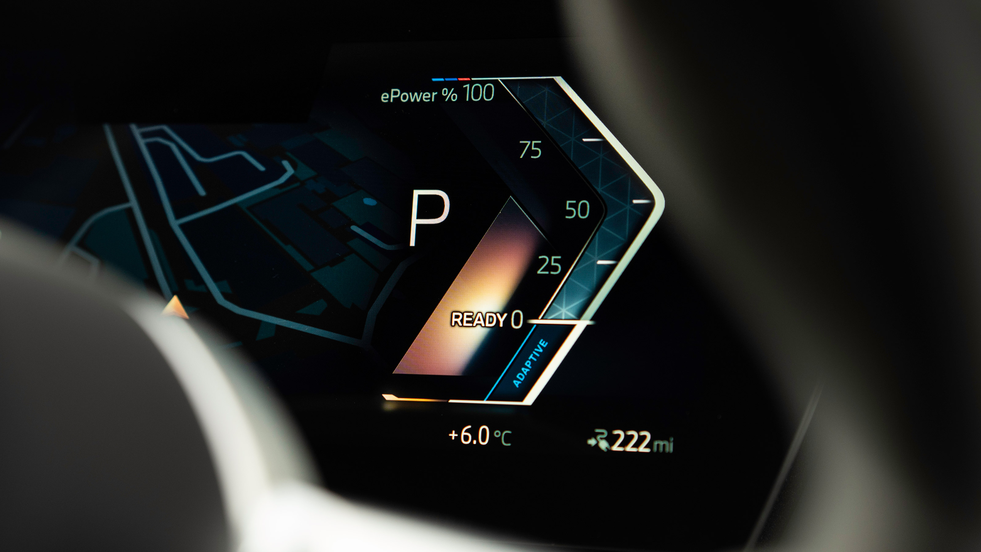 BMW iX2 xDrive30 M Sport - dials