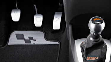 Best Easter Eggs in cars - Renault Twingo RS pedals