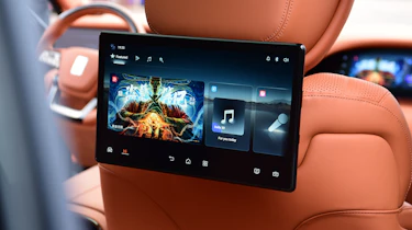 Yangwang U8 - rear screen