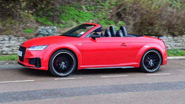 Audi TT Roadster Final Edition - front action
