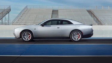 Dodge Charger 2024 -side