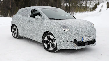 Ford Puma Gen-E (Camouflaged test car) - front 3/4