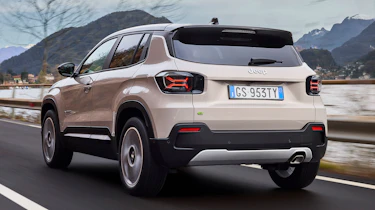 Jeep Avenger e-Hybrid - rear