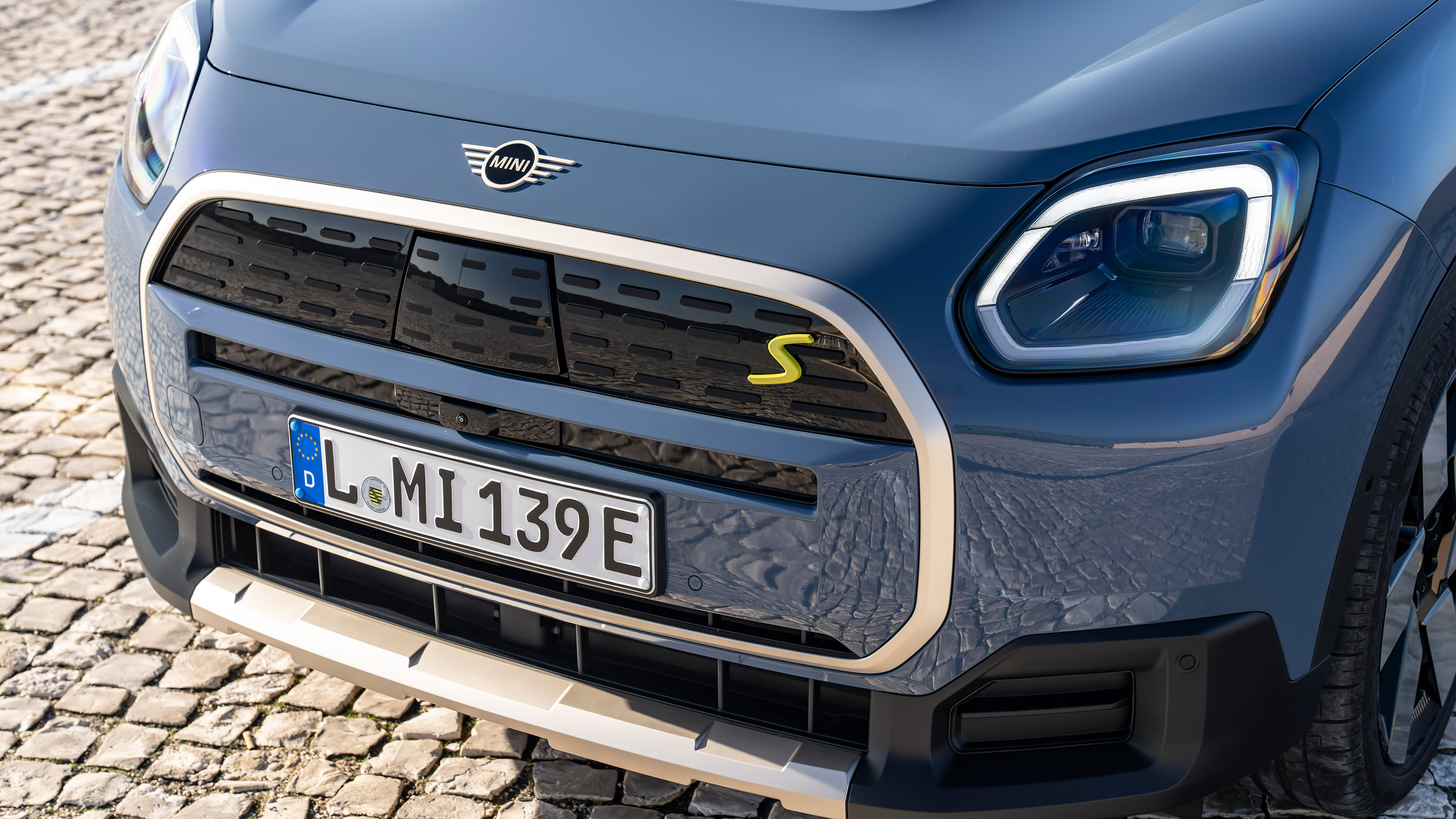 MINI Countryman SE - grille