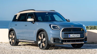MINI Countryman SE - front static