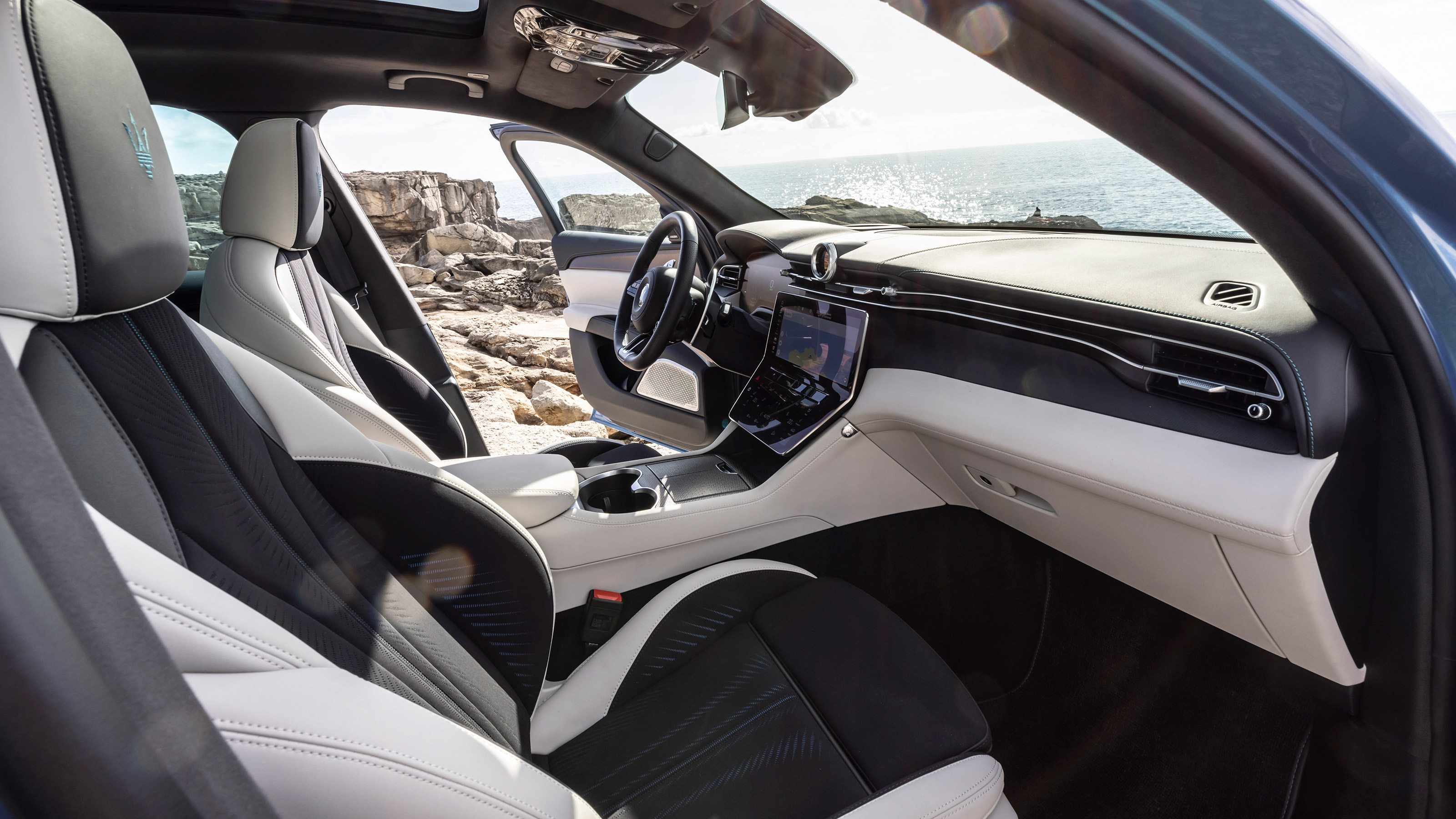 Maserati Grecale Folgore - interior