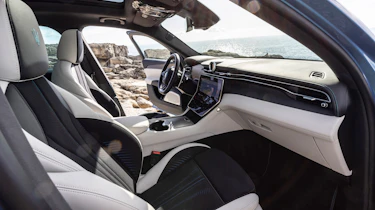 Maserati Grecale Folgore - interior
