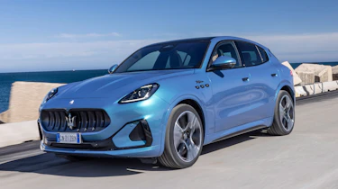Maserati Grecale Folgore - front tracking