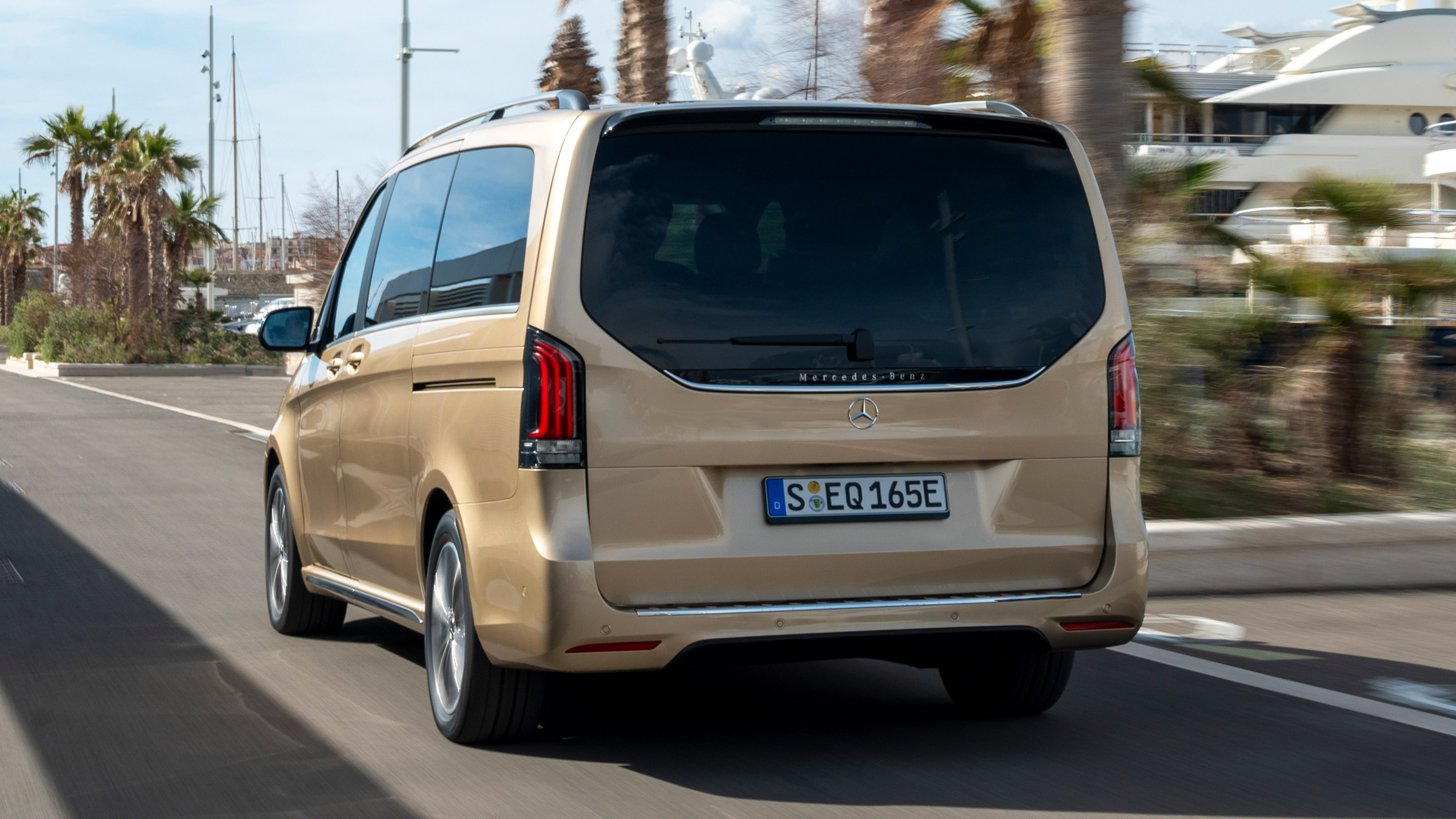Mercedes EQV - rear action