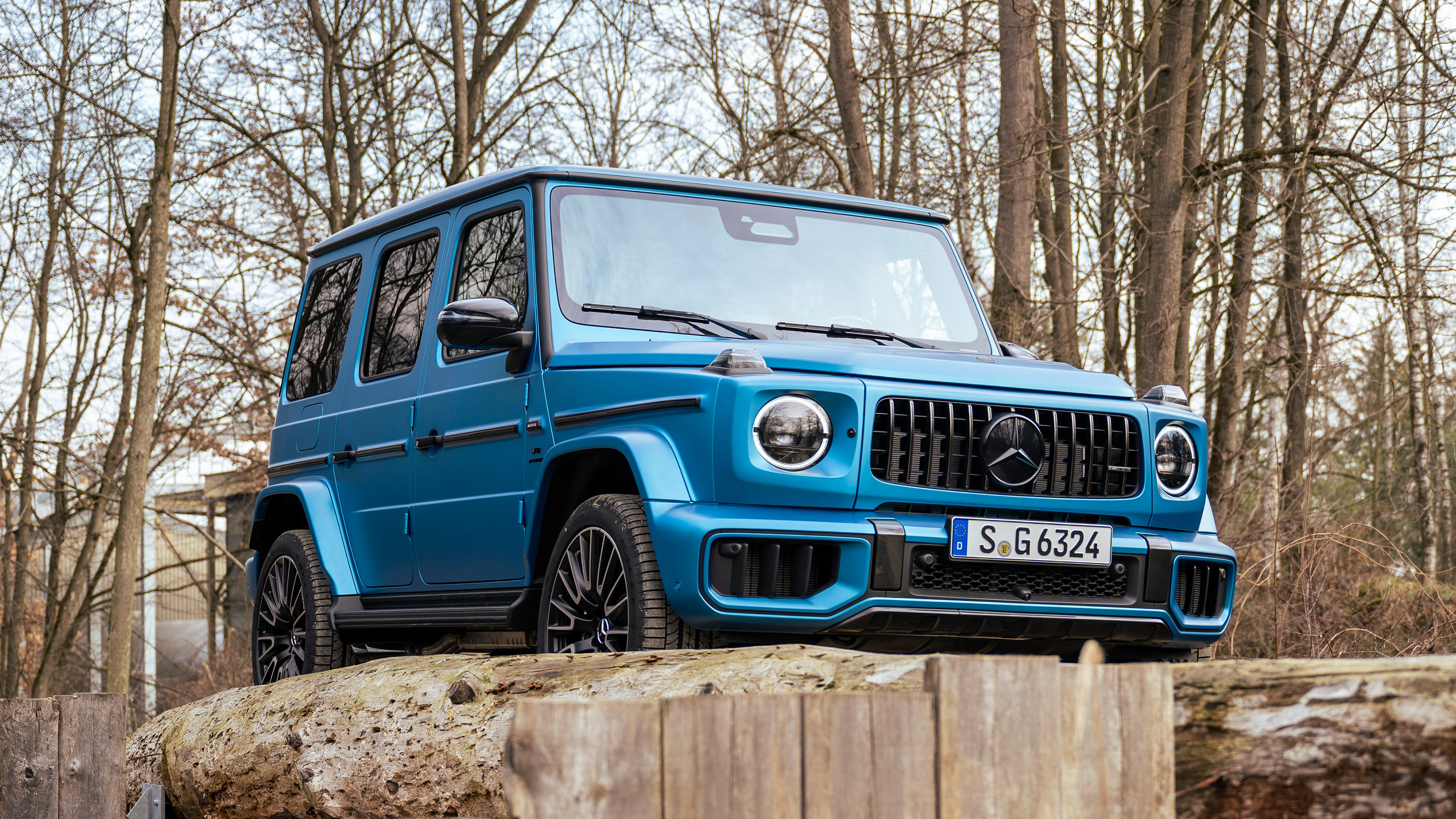 Mercedes-AMG G 63 - front/side